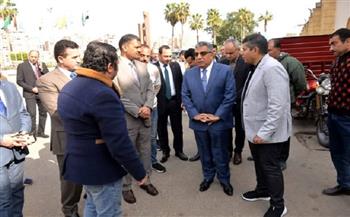 محافظ الدقهلية يشهد استلام سيارات مكبس جديدة لدعم منظومة المخلفات الصلبة بالمنصورة   