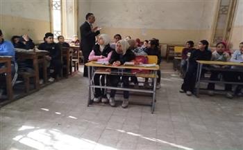 حازم الأشموني يشدد على أهمية التوعية البيئية بين طلاب المدارس والجامعات بالشرقية