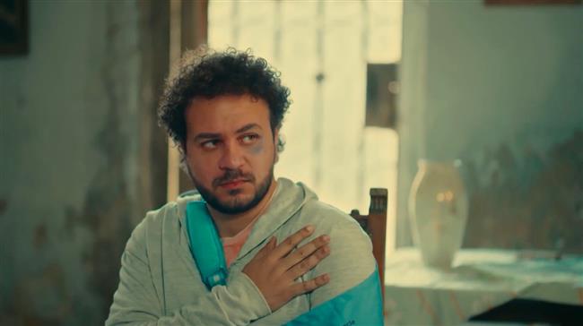 أحمد عصام السيد في مواجهة مع أهله بكذبته في فخر الدلتا  