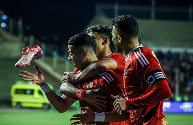 الدوري الممتاز.. الأهلي يضيف الهدف الثاني في مرمى المقاولون العرب