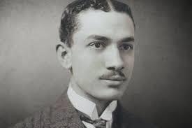 رمضان في القلب والقصيدة| رمضان يا حلو الشمائل.. قصيدة أحمد زكي أبو شادي (30-16)