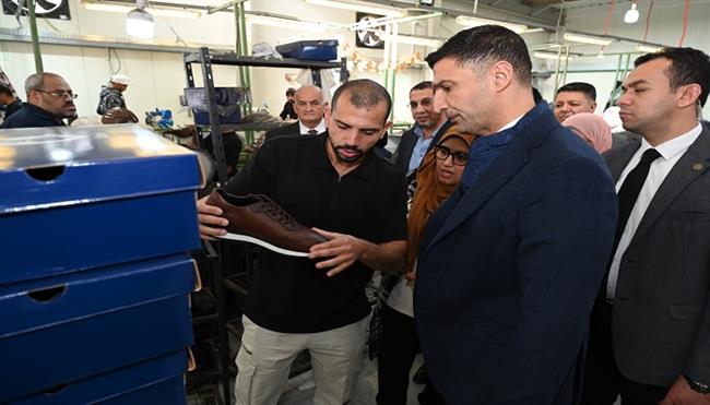 وزير الصناعة: طرح وحدات إنتاجية جديدة بالمرحلة الثالثة من مدينة الجلود بالروبيكي قريبًا  