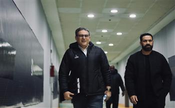 الدوري الممتاز.. الإسماعيلي بثوبه الجديد يصل إلى ملعب برج العرب لمواجهة المصري