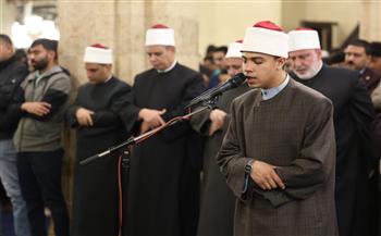 صوت أزهري واعد يصدح في رحاب الجامع الأزهر خلال صلاة التراويح