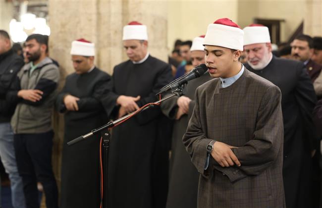 صوت أزهري واعد يصدح في رحاب الجامع الأزهر خلال صلاة التراويح