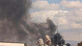 الجيش الإسرائيلي يعلن تنفيذ موجة ضربات جديدة على مواقع عسكرية إيرانية