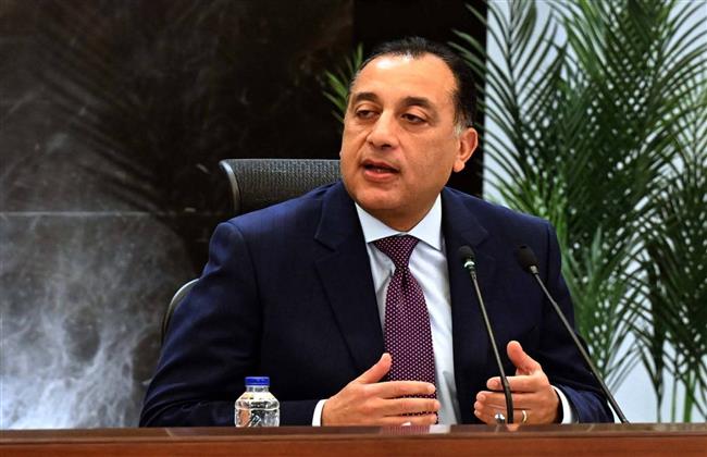 رئيس الوزراء يوجه الجهات الحكومية بالعمل في إطار مؤسسي متكامل يضمن سرعة الاستجابة لشكاوى المواطنين