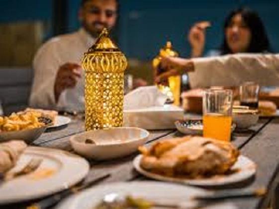 لطاقة مستقرة في رمضان.. نصائح لتحقيق التوازن بين الإفطار والسحور