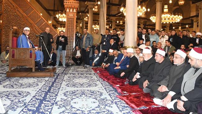 وزير الأوقاف ووكيل الأزهر ونقيب الأشراف يشهدون الاحتفال بذكرى غزوة بدر بمسجد الإمام الحسين