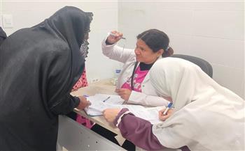 صحة قنا: الكشف على 564 مواطنًا ضمن قافلة طبية بدشنا
