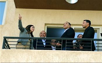 رئيس الوزراء يتفقد عدداً من المشروعات السكنية والخدمية بمدينة "حدائق العاصمة"