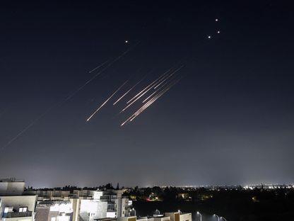 الحرس الثوري الإيراني: صاروخ يصيب مصفاة نفط في حيفا