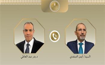 وزير الخارجية يبحث مع نظيره الأردني التصعيد العسكري في المنطقة