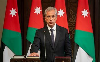 رئيس الوزراء الأردني يبحث هاتفيًا مع نظرائه الفلسطيني واللبناني ووزير الدفاع السعودي تطورات التصعيد بالمنطقة