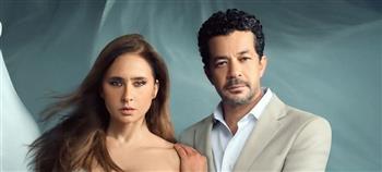 "نيللي كريم وشريف سلامة يتصدران المشهد الدرامي في «على قد الحب»"