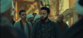 حمادة هلال يعود للقرية ويدخل في صراع في الحلقة 19 من "المداح" 