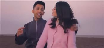 ليلى زاهر وهشام جمال يلتفتا الأنظار في عمل دعائي 