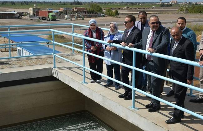 محافظ بورسعيد يقوم بجولة تفقدية موسعة لمتابعة سير العمل والإحلال والتجديد بمحطات مياه الشرب بجنوب المحافظة