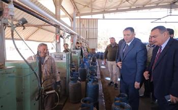 محافظ دمياط يختتم جولته بتفقد محطة تعبئة الغاز بشطا 