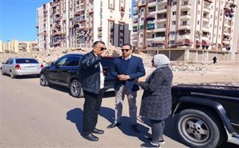 نائب محافظ بورسعيد يتفقد بدء أعمال إزالة الرتش من منطقة اللاسلكي بحي المناخ