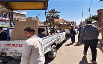 حملة مكبرة لإزالة الباعة الجائلين بمحيط موقف مدينة ناصر وأمام السوق الحضري بسوهاج