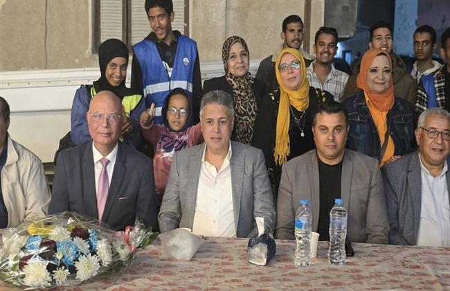 نائبًا عن محافظ البحر الأحمر.. اللواء أحمد جبر يشارك حفل إفطار جمعية " لم الشمل الخيرية " الجماعي 