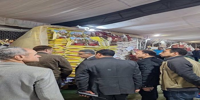 محافظ الدقهلية يتفقد معارض المحافظة الدائمة ومنافذ البيع ويشدد على الإعلان عن الأسعار والبيع بأقل من السوق 