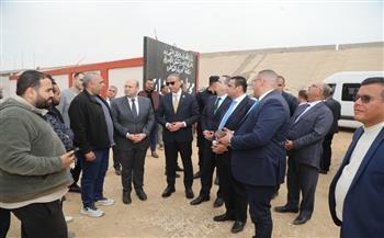 محافظ الجيزة يتفقد مشروع محطة محولات أوسطى البدرشين جهد 220/66 ك.ف بقدرة 125 ميجا فولت أمبير