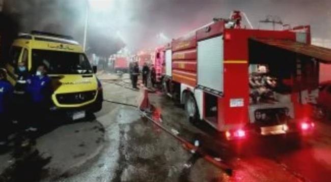 استمرار عمليات التبريد بعد السيطرة على حريق حلمية الزيتون