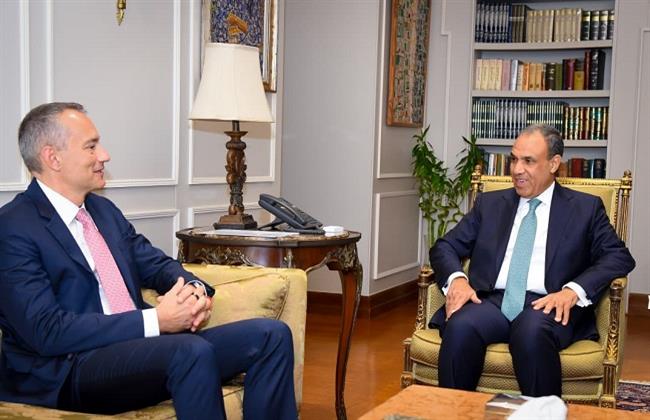 وزير الخارجية يبحث مع الممثل الأعلى لغزة تنفيذ استحقاقات المرحلة الثانية من خطة ترامب