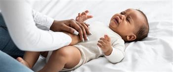 لكل أم جديدة.. نصائح لوقاية رضيعك من المغص