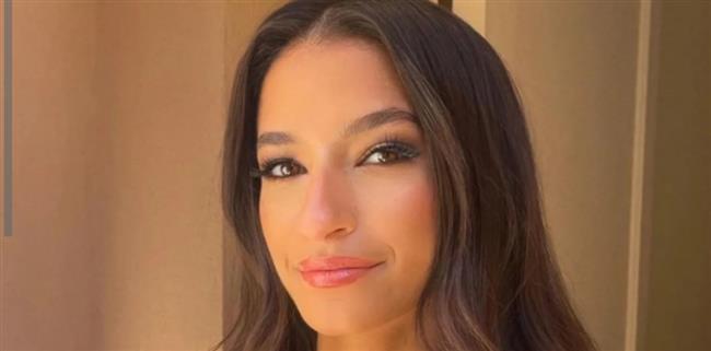 أميرة أديب تشارك في مشروع عالمي يوثق قصص النساء المؤثرات 