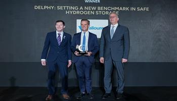 بحضور السفير الأمريكي.. وزير البترول يكرم مشروعات رائدة في الطاقة خلال "إيجبس 2026"  