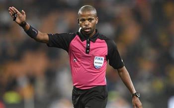 الجنوب أفريقي توم أبونجيل حكمًا لمواجهة الزمالك وشباب بلوزداد الجزائري