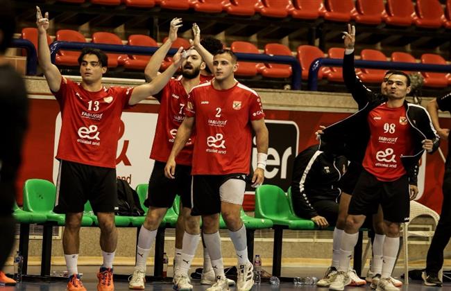 «رجال يد الأهلي» يتوج ببطولة دوري المحترفين عقب الفوز على سبورتنج