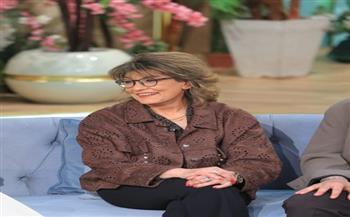 "فيه ناس بتبقى موهوبة لكن هايفين".. سماح أنور تروي موقفًا صادمًا مع أحمد زكي 