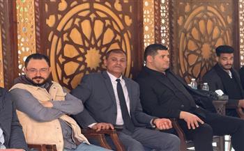 وسط حضور نجوم الفن.. محمود حمدان يستقبل عزاء والده بمسجد الحامدية الشاذلية 