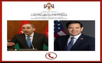 وزير الخارجية الأردني يبحث مع نظيره الأمريكي وقف إطلاق النار في لبنان وتعزيز الاستقرار بالمنطقة