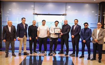 وفد نادي المدينة الليبي يزور بيراميدز لبحث التعاون المشترك