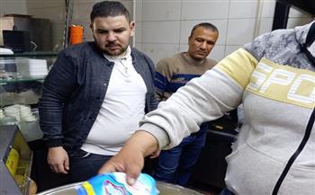 حملات مكثفة على الأسواق بالمنيا.. وتحرير 28 محضرًا تموينيًا متنوعًا 