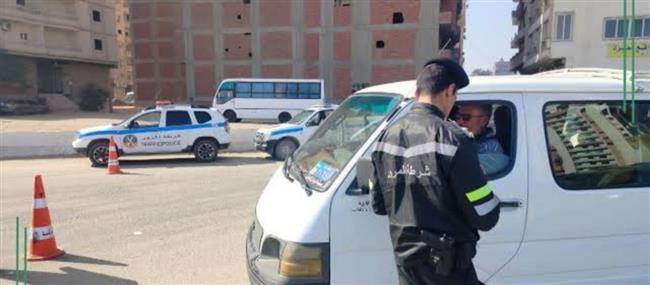حملات مرورية مكثفة بالجيزة لضبط السائقين المخالفين لتعريفة الركوب