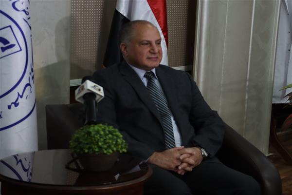 رئيس معهد أمراض العيون: الدولة قدمت دعمًا كبيرًا لتسريع إجراء العمليات الجراحية للمواطنين 