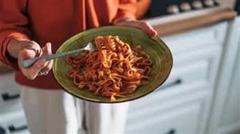 الكربوهيدرات الباردة لإنقاص الوزن.. حقيقة علمية أم تريند؟ خبراء تغذية يوضحون