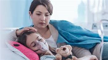 لو طفلك عنده مرض مزمن.. خطوات تساعدك على التوازن دون انهيار