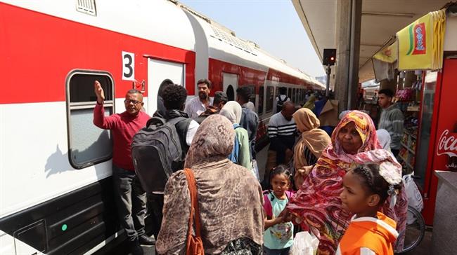 السكة الحديد تُسيّر قطارًا لنقل الأشقاء السودانيين ضمن مشروع "العودة الطوعية"