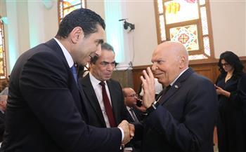 نقيب المعلمين يشارك في قداس الكنيسة الإنجيلية بمناسبة عيد القيامة