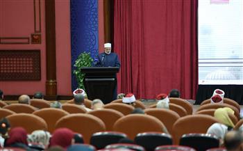 وكيل الأزهر: التعليم لم يعد يقتصر على نقل المعرفة بل بناء شخصية قادرة على المنافسة 