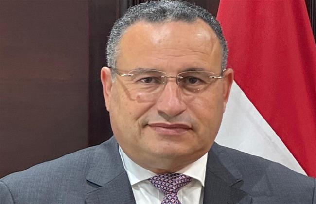 وزير التعليم العالي يهنئ البابا تواضروس الثاني والإخوة الأقباط بمناسبة عيد القيامة المجيد