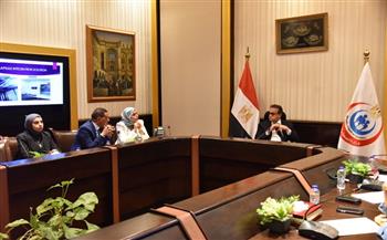 وزير الصحة يبحث تجهيز المنشآت الطبية بالتعاون مع المجموعة العلمية لتطوير البنية التعليمية والصحية