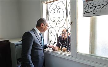 محافظ الجيزة يتفقد مقر الجهاز التنفيذي لمشروع الجبانات بمدينة السادس من أكتوبر